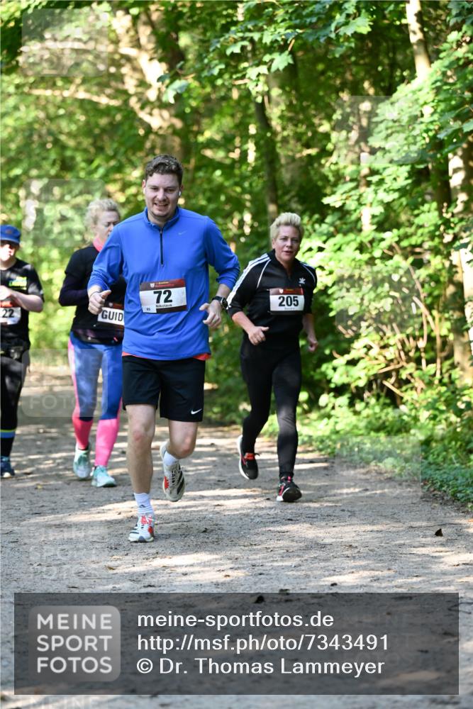 06.10.2024 - Bramfelder Halbmarathon 2024 Dr. Thomas Lammeyer http://msf.ph/oto/7343491 06.10.2024 10:56:55 Laufen 22, 85, 72, 205 meine-sportfotos.de