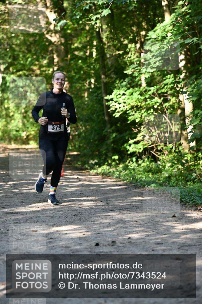 06.10.2024 - Bramfelder Halbmarathon 2024 Dr. Thomas Lammeyer http://msf.ph/oto/7343524 06.10.2024 10:57:14 Laufen  meine-sportfotos.de