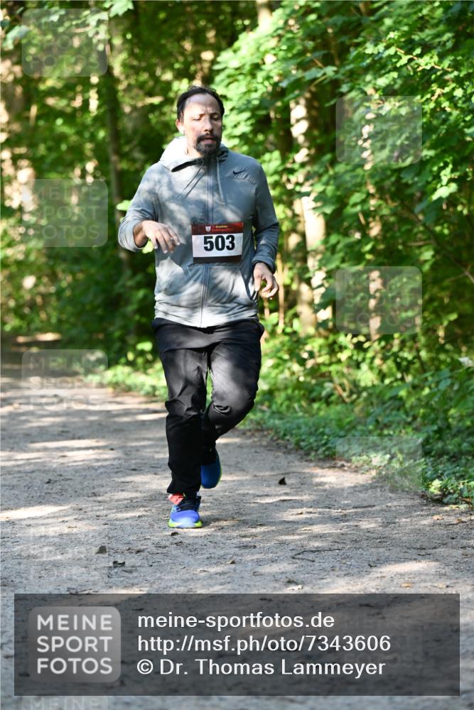 06.10.2024 - Bramfelder Halbmarathon 2024 Dr. Thomas Lammeyer http://msf.ph/oto/7343606 06.10.2024 10:57:41 Laufen 503 meine-sportfotos.de