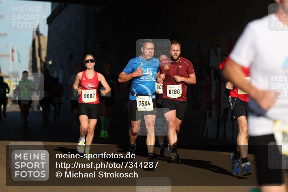 06.10.2024 - 19. swb-Marathon Bremen Michael Strokosch http://msf.ph/oto/7344287 06.10.2024 10:12:14 Laufen 169, 90, 8180, 9082, 7584 meine-sportfotos.de