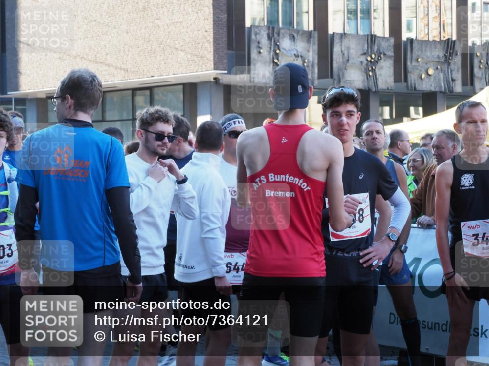 06.10.2024 - 19. swb-Marathon Bremen Luisa Fischer http://msf.ph/oto/7364121 06.10.2024 09:25:50 Allgemein zum Event 03, 644, 34 meine-sportfotos.de
