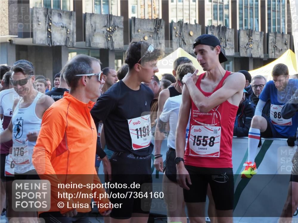 06.10.2024 - 19. swb-Marathon Bremen Luisa Fischer http://msf.ph/oto/7364160 06.10.2024 09:26:19 Allgemein zum Event 1198, 1558, 676, 86 meine-sportfotos.de
