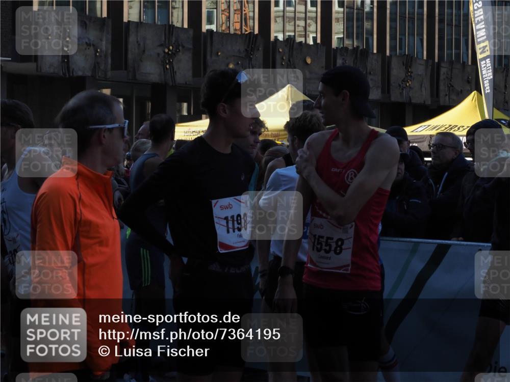 06.10.2024 - 19. swb-Marathon Bremen Luisa Fischer http://msf.ph/oto/7364195 06.10.2024 09:26:22 Allgemein zum Event 1198, 1558, 2, 2, 3, 3, 2, 042 meine-sportfotos.de
