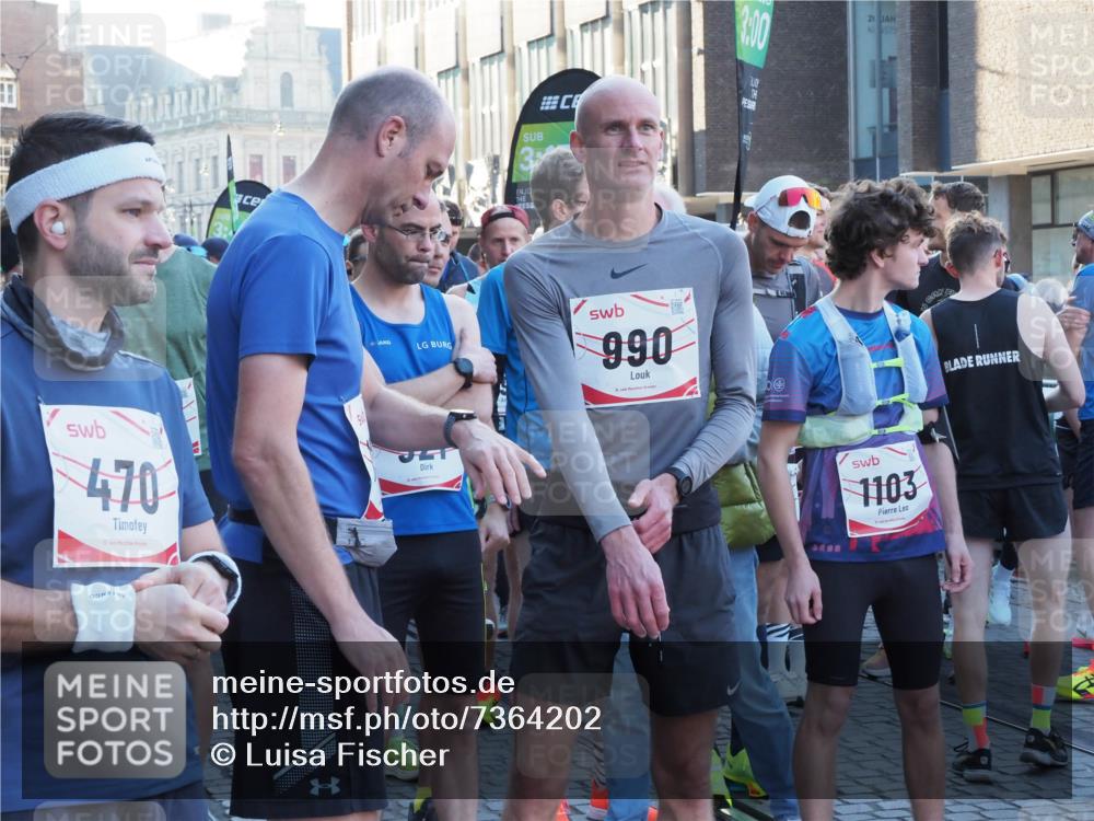 06.10.2024 - 19. swb-Marathon Bremen Luisa Fischer http://msf.ph/oto/7364202 06.10.2024 09:26:30 Allgemein zum Event 470, 13, 3, 990, 3, 00, 21, 1103 meine-sportfotos.de