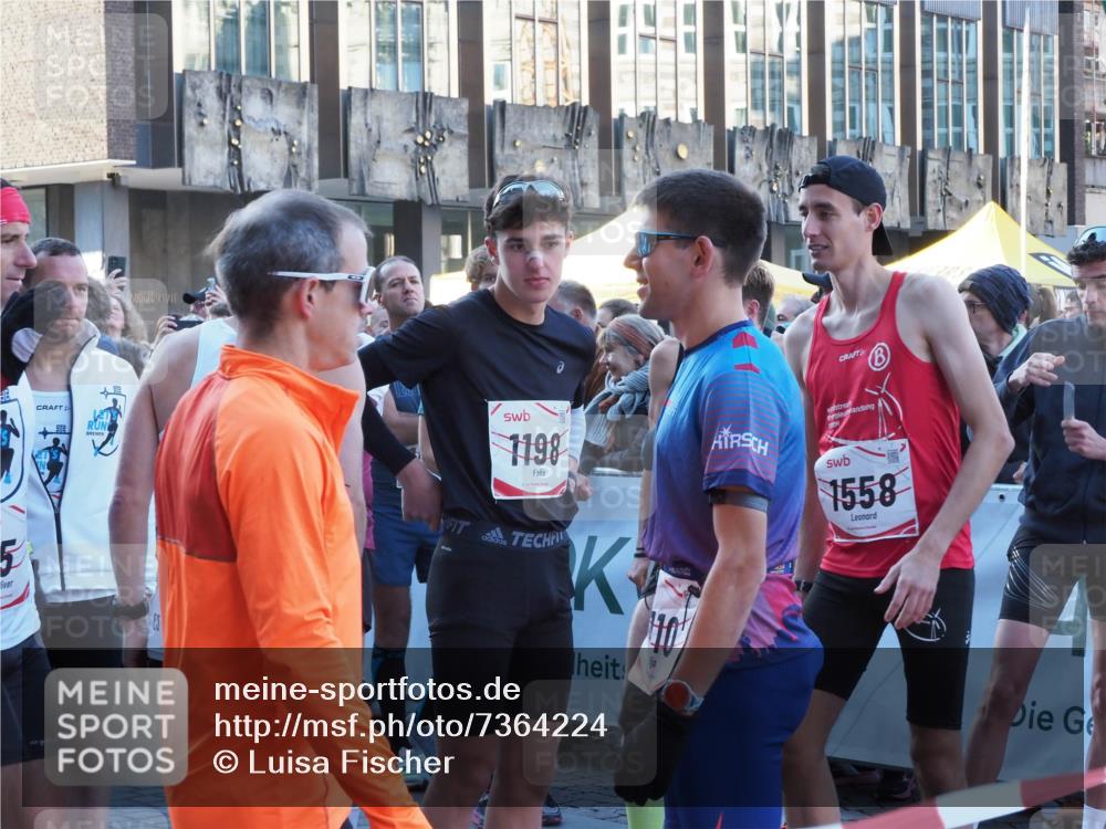 06.10.2024 - 19. swb-Marathon Bremen Luisa Fischer http://msf.ph/oto/7364224 06.10.2024 09:26:44 Allgemein zum Event 1198, 40, 1558 meine-sportfotos.de