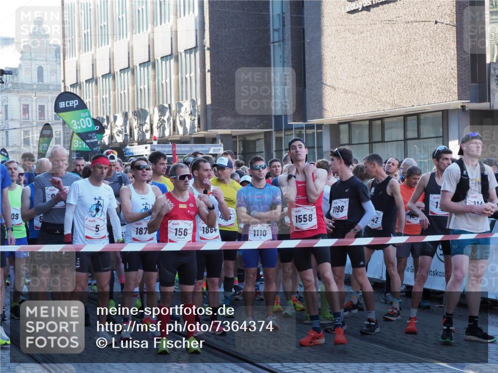 06.10.2024 - 19. swb-Marathon Bremen Luisa Fischer http://msf.ph/oto/7364374 06.10.2024 09:28:55 Allgemein zum Event 09, 3, 30, 3, 00, 3, 1, 167, 156, 1604, 9020, 1110, 1558, 1198, 42, 114 meine-sportfotos.de