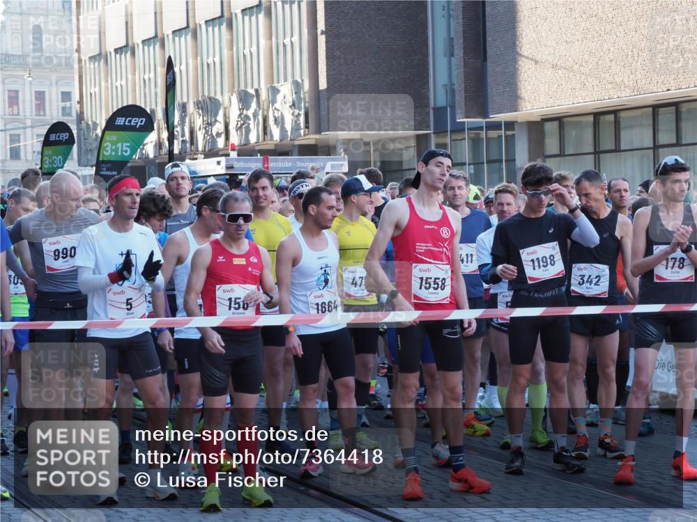 06.10.2024 - 19. swb-Marathon Bremen Luisa Fischer http://msf.ph/oto/7364418 06.10.2024 09:29:23 Allgemein zum Event 3, 30, 3, 15, 30, 990, 9, 156, 1664, 47, 1558, 411, 1198, 342, 178 meine-sportfotos.de