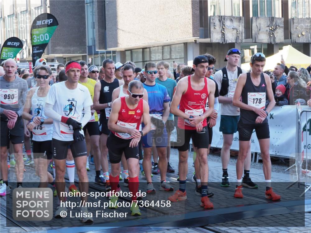 06.10.2024 - 19. swb-Marathon Bremen Luisa Fischer http://msf.ph/oto/7364458 06.10.2024 09:29:58 Allgemein zum Event 3, 15, 3, 00, 990, 2924, 178 meine-sportfotos.de