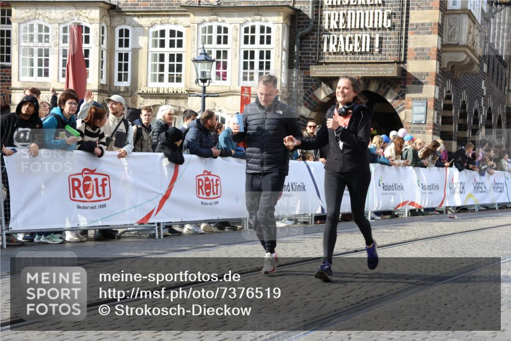 06.10.2024 - 19. swb-Marathon Bremen Strokosch-Dieckow http://msf.ph/oto/7376519 06.10.2024 14:06:28 Ziel 855, 1285, 2112, 2345, 2642, 2730, 3371, 3568, 4152, 4818, 4909, 5836 meine-sportfotos.de