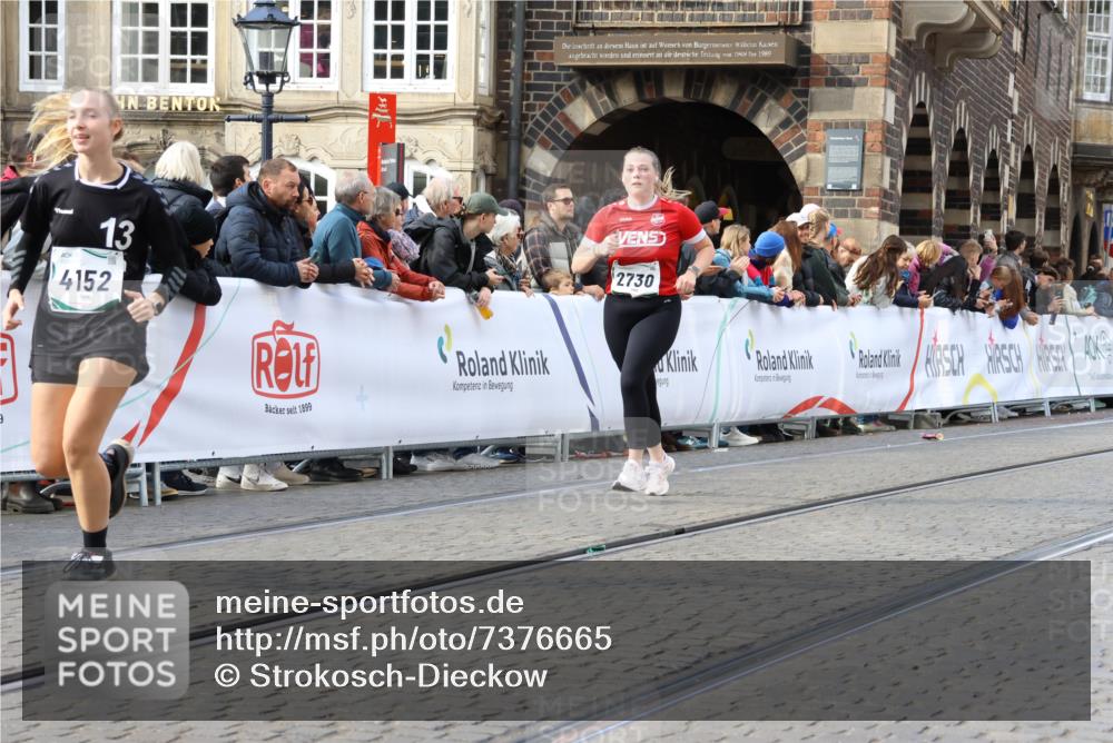06.10.2024 - 19. swb-Marathon Bremen Strokosch-Dieckow http://msf.ph/oto/7376665 06.10.2024 14:06:40 Ziel 960, 2112, 2345, 2730, 2889, 3595, 3619, 4152, 4686, 4909, 5237, 6651 meine-sportfotos.de