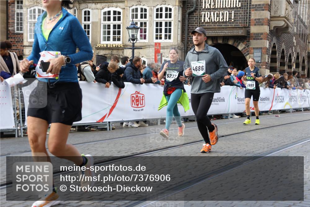 06.10.2024 - 19. swb-Marathon Bremen Strokosch-Dieckow http://msf.ph/oto/7376906 06.10.2024 14:06:50 Ziel 960, 1052, 2647, 2689, 2889, 3055, 3405, 3595, 3619, 4686, 4714, 4776, 5164, 5237, 6144, 6372, 6651, 6750 meine-sportfotos.de