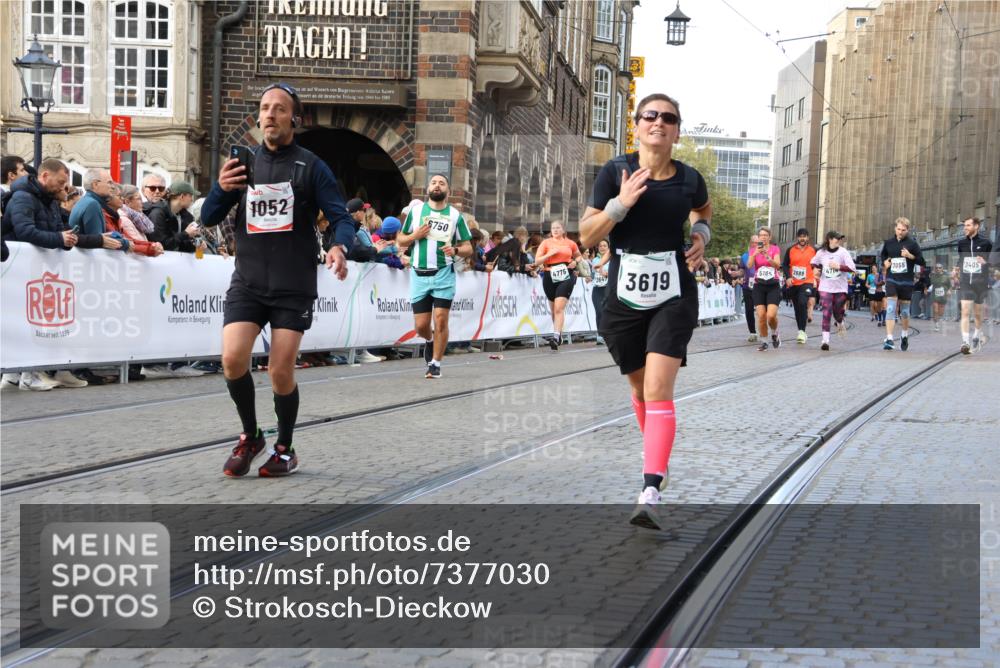 06.10.2024 - 19. swb-Marathon Bremen Strokosch-Dieckow http://msf.ph/oto/7377030 06.10.2024 14:06:56 Ziel 1052, 2647, 2689, 2889, 3055, 3061, 3405, 3619, 4686, 4714, 4776, 5164, 5237, 5385, 6144, 6229, 6372, 6532, 6750 meine-sportfotos.de