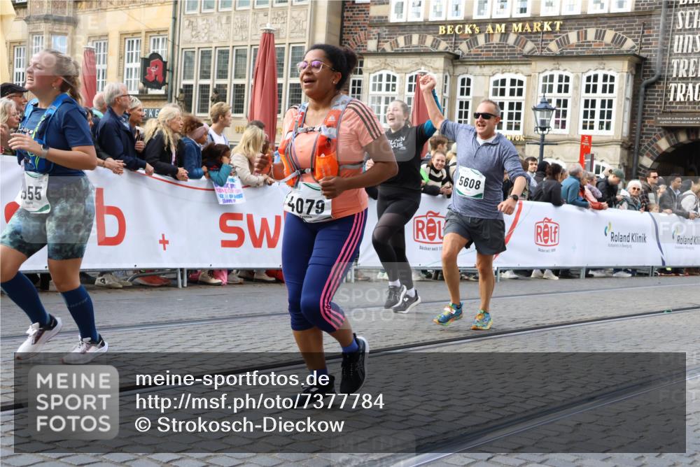 06.10.2024 - 19. swb-Marathon Bremen Strokosch-Dieckow http://msf.ph/oto/7377784 06.10.2024 14:07:30 Ziel 756, 758, 921, 1378, 2290, 2432, 3813, 4079, 5131, 5132, 5249, 5608, 5655, 5907 meine-sportfotos.de