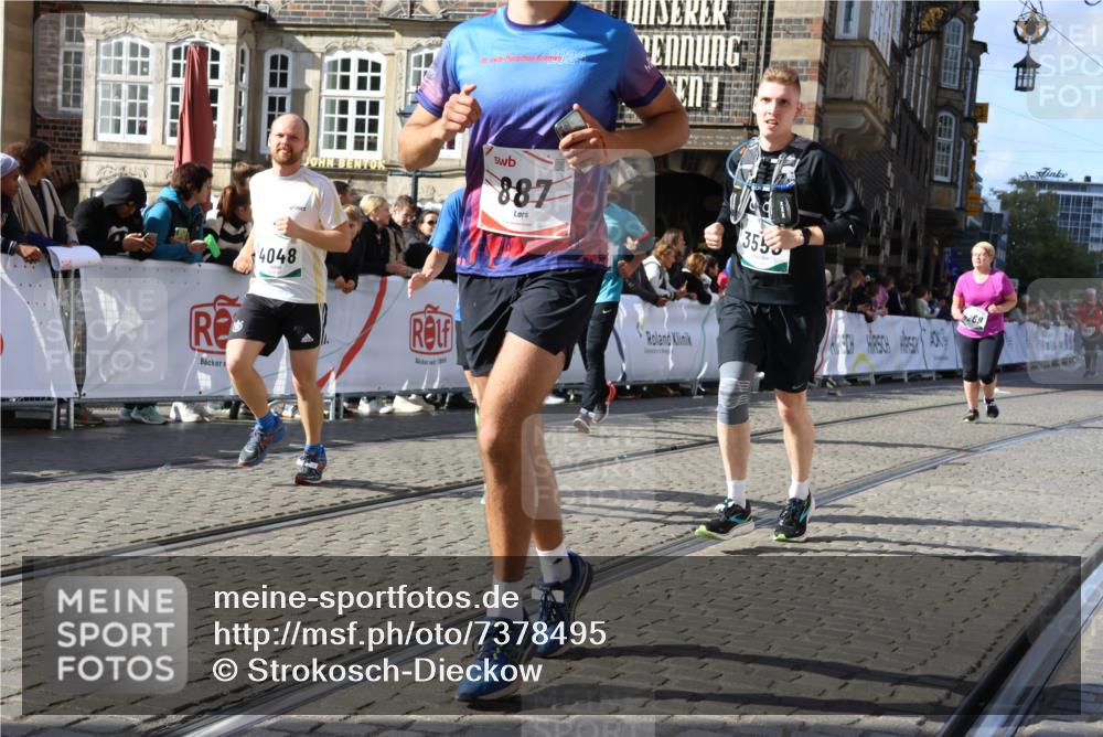 06.10.2024 - 19. swb-Marathon Bremen Strokosch-Dieckow http://msf.ph/oto/7378495 06.10.2024 14:08:00 Ziel 887, 2433, 3019, 3553, 3715, 4047, 4048, 4269, 6283 meine-sportfotos.de