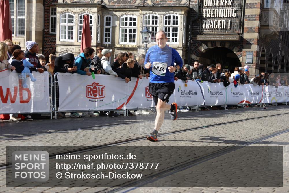 06.10.2024 - 19. swb-Marathon Bremen Strokosch-Dieckow http://msf.ph/oto/7378777 06.10.2024 14:08:39 Ziel 267, 2870, 3227, 3480, 4634, 5266, 5517, 6023 meine-sportfotos.de