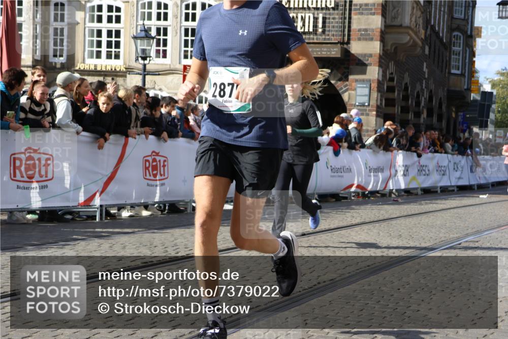 06.10.2024 - 19. swb-Marathon Bremen Strokosch-Dieckow http://msf.ph/oto/7379022 06.10.2024 14:08:45 Ziel 267, 2153, 2870, 3227, 3480, 4560, 5266, 5422, 5517, 6023 meine-sportfotos.de