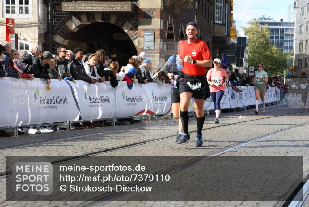 06.10.2024 - 19. swb-Marathon Bremen Strokosch-Dieckow http://msf.ph/oto/7379110 06.10.2024 14:08:48 Ziel 267, 2153, 2320, 2870, 3227, 3480, 4560, 5266, 5422, 5517, 6023 meine-sportfotos.de