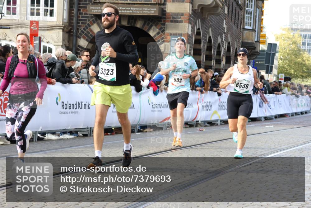 06.10.2024 - 19. swb-Marathon Bremen Strokosch-Dieckow http://msf.ph/oto/7379693 06.10.2024 14:09:08 Ziel 502, 2320, 2932, 3323, 3842, 4832, 5149, 5519, 6539, 6753, 6922 meine-sportfotos.de