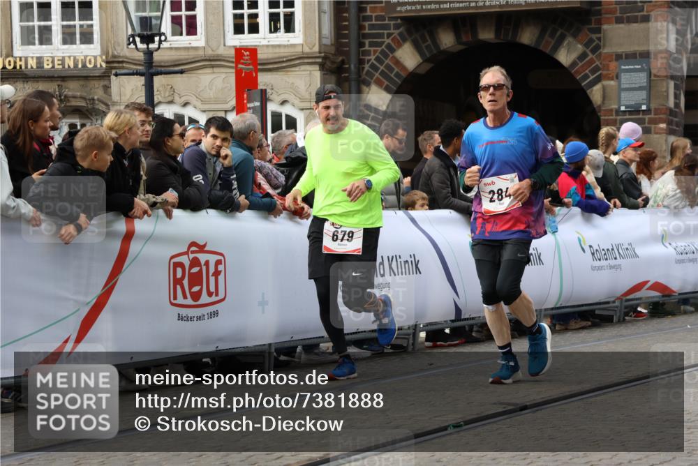 06.10.2024 - 19. swb-Marathon Bremen Strokosch-Dieckow http://msf.ph/oto/7381888 06.10.2024 14:10:18 Ziel 284, 679, 907, 1514, 2798, 5200, 5652, 5936, 6015, 6016, 6134 meine-sportfotos.de