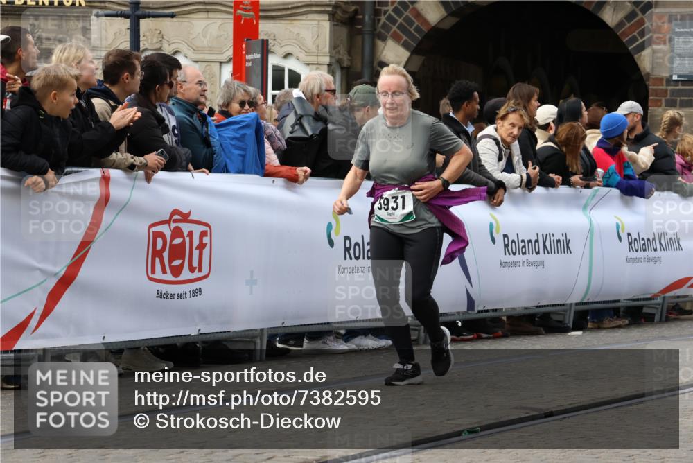 06.10.2024 - 19. swb-Marathon Bremen Strokosch-Dieckow http://msf.ph/oto/7382595 06.10.2024 14:10:46 Ziel 455, 463, 787, 845, 1458, 4323, 5102, 5194, 5931, 6614 meine-sportfotos.de