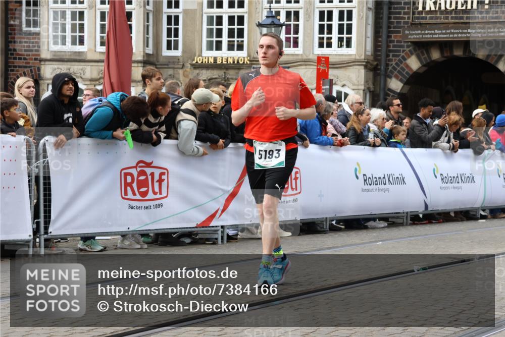 06.10.2024 - 19. swb-Marathon Bremen Strokosch-Dieckow http://msf.ph/oto/7384166 06.10.2024 14:11:49 Ziel 1489, 1537, 2545, 2924, 5103, 5163, 5193, 5900, 6138 meine-sportfotos.de