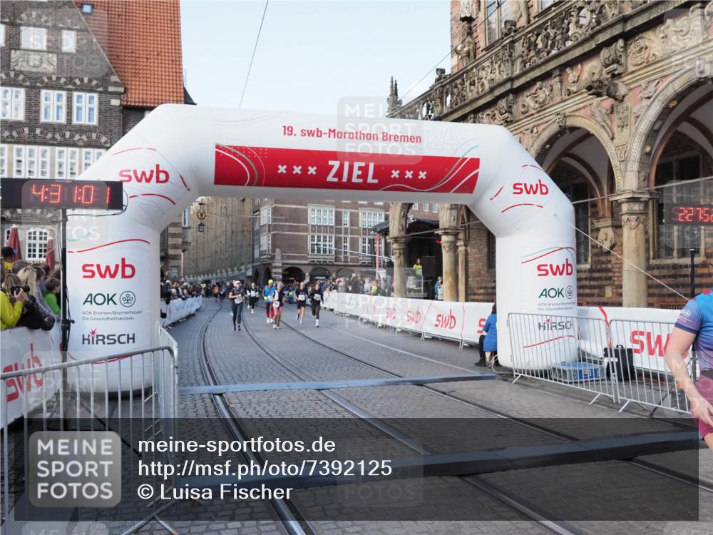 06.10.2024 - 19. swb-Marathon Bremen Luisa Fischer http://msf.ph/oto/7392125 06.10.2024 14:01:01 Ziel 719, 765, 2789, 3312, 3355, 4627, 4650, 5347 meine-sportfotos.de
