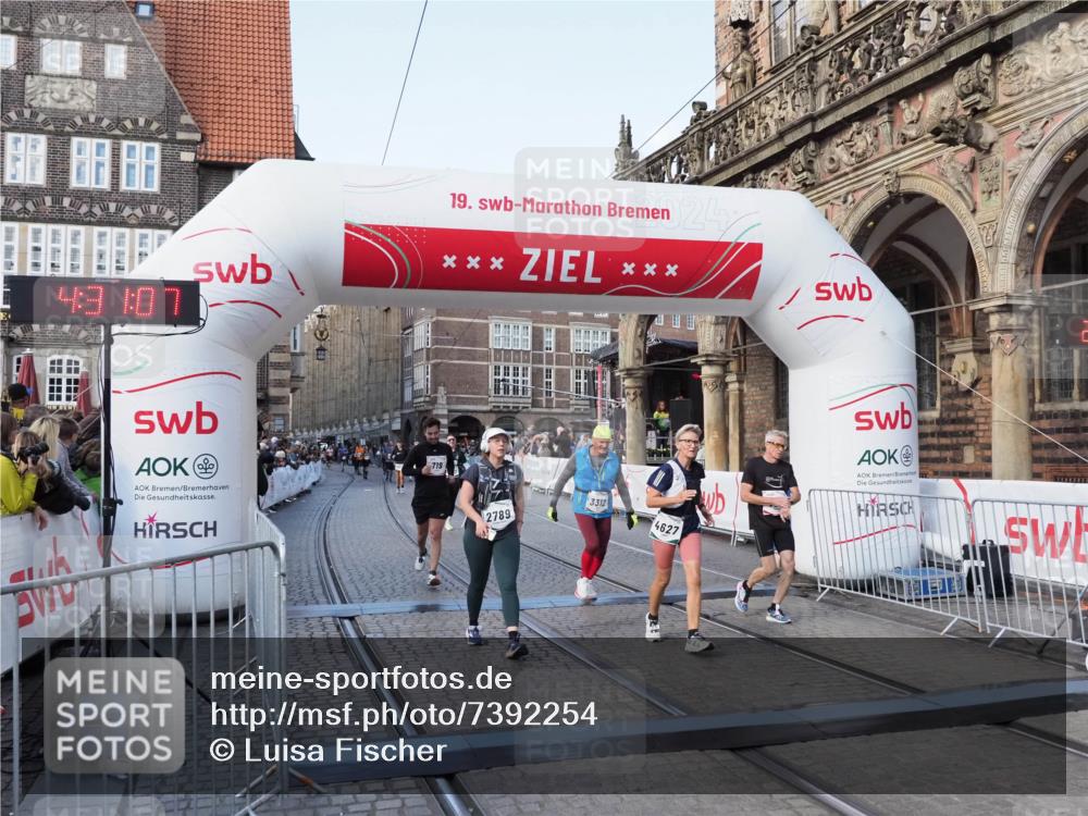 06.10.2024 - 19. swb-Marathon Bremen Luisa Fischer http://msf.ph/oto/7392254 06.10.2024 14:01:07 Ziel 719, 765, 2789, 3312, 4627, 4650, 5417 meine-sportfotos.de