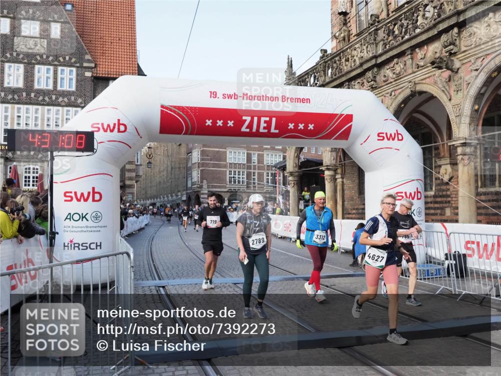 06.10.2024 - 19. swb-Marathon Bremen Luisa Fischer http://msf.ph/oto/7392273 06.10.2024 14:01:08 Ziel 719, 765, 2047, 2789, 3312, 3695, 4627, 4650, 5417 meine-sportfotos.de