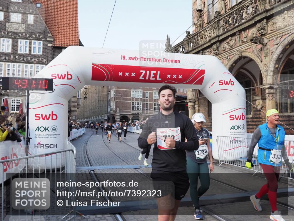 06.10.2024 - 19. swb-Marathon Bremen Luisa Fischer http://msf.ph/oto/7392323 06.10.2024 14:01:10 Ziel 719, 765, 2047, 2789, 3312, 3695, 3749, 4627, 4650, 5417 meine-sportfotos.de