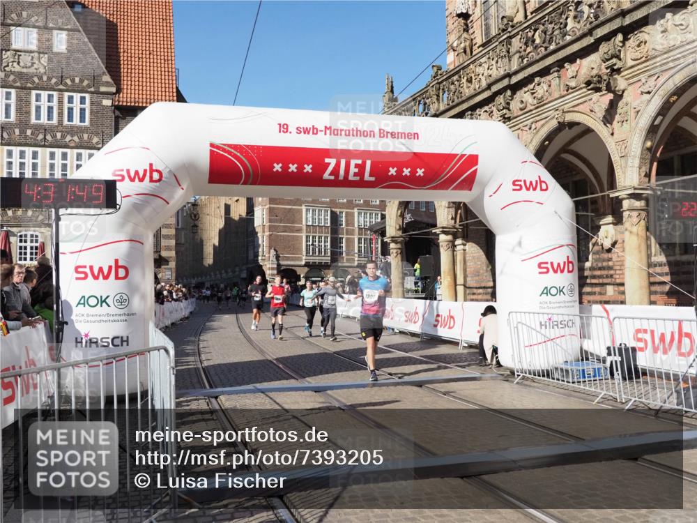 06.10.2024 - 19. swb-Marathon Bremen Luisa Fischer http://msf.ph/oto/7393205 06.10.2024 14:01:49 Ziel 1205, 1616, 2570, 3659, 4483, 6267 meine-sportfotos.de