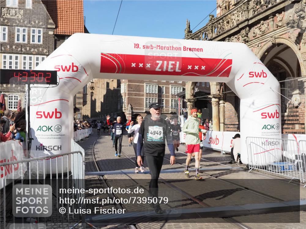 06.10.2024 - 19. swb-Marathon Bremen Luisa Fischer http://msf.ph/oto/7395079 06.10.2024 14:03:02 Ziel 119, 152, 844, 2229, 3002, 4020, 4199, 4949, 5008, 5274, 5405, 5484 meine-sportfotos.de