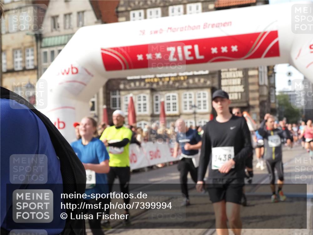 06.10.2024 - 19. swb-Marathon Bremen Luisa Fischer http://msf.ph/oto/7399994 06.10.2024 14:06:17 Ziel 1036, 1037, 1193, 1483, 2291, 2572, 2761, 3096, 3435, 3438, 3574, 3640, 4367, 4488, 5378, 5710, 5712, 5964, 5992, 5993, 6057, 6059, 6304 meine-sportfotos.de