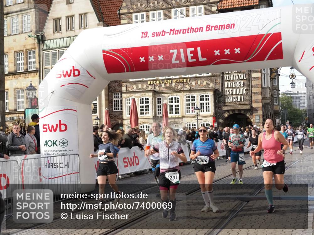06.10.2024 - 19. swb-Marathon Bremen Luisa Fischer http://msf.ph/oto/7400069 06.10.2024 14:06:20 Ziel 1193, 1483, 2291, 2572, 2692, 2761, 3047, 3096, 3438, 3574, 3640, 4367, 4488, 4504, 4533, 5378, 5558, 5710, 5712, 5964, 6057, 6059, 6304 meine-sportfotos.de