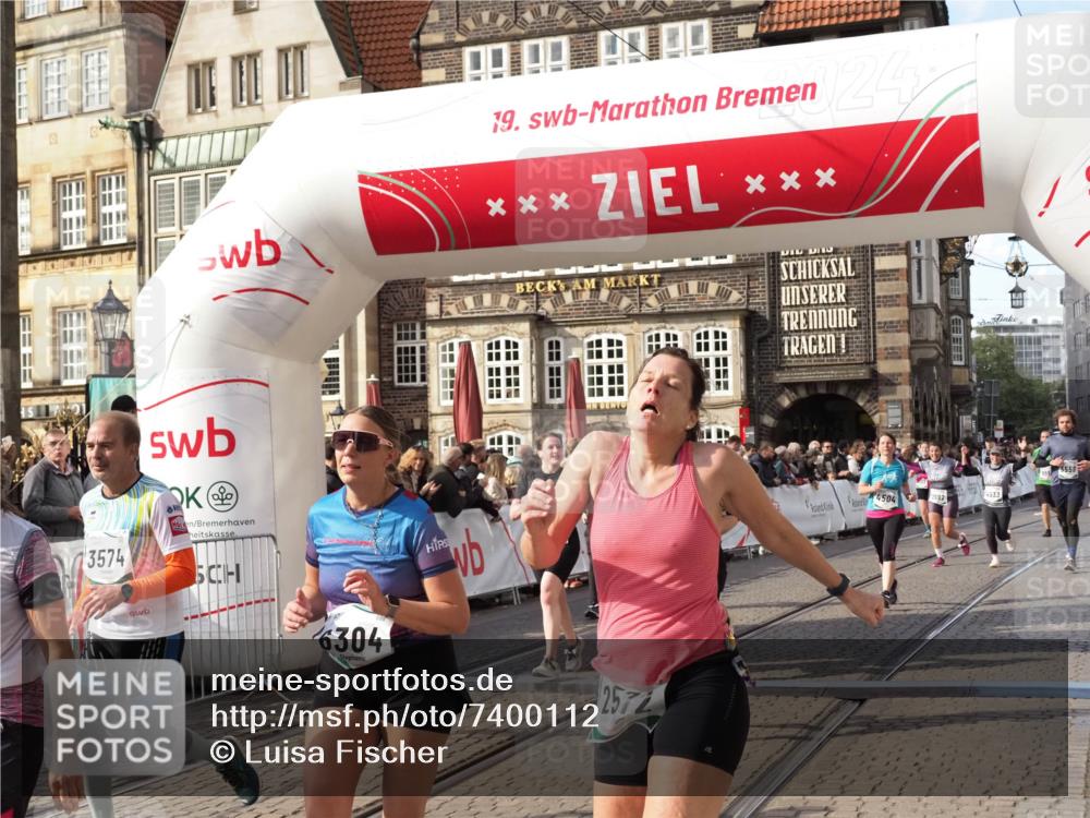 06.10.2024 - 19. swb-Marathon Bremen Luisa Fischer http://msf.ph/oto/7400112 06.10.2024 14:06:22 Ziel 855, 2291, 2572, 2692, 2761, 3047, 3096, 3568, 3574, 3640, 4367, 4488, 4504, 4533, 4818, 5558, 5710, 5712, 5964, 6304 meine-sportfotos.de