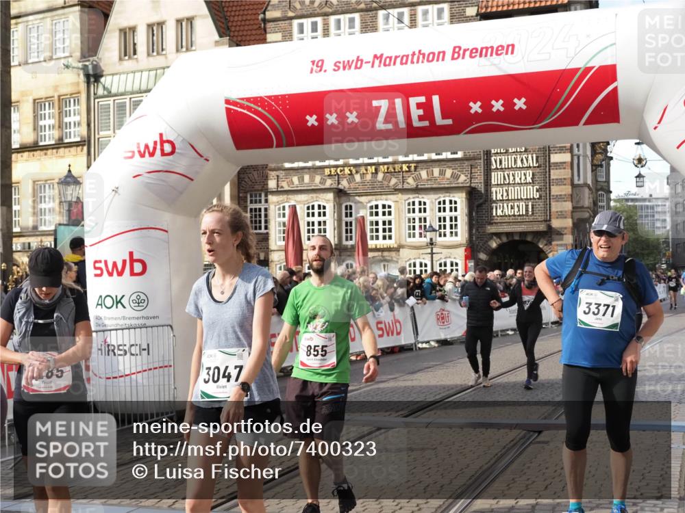 06.10.2024 - 19. swb-Marathon Bremen Luisa Fischer http://msf.ph/oto/7400323 06.10.2024 14:06:32 Ziel 855, 1285, 2642, 2692, 3047, 3371, 3568, 4533, 4818, 5836 meine-sportfotos.de