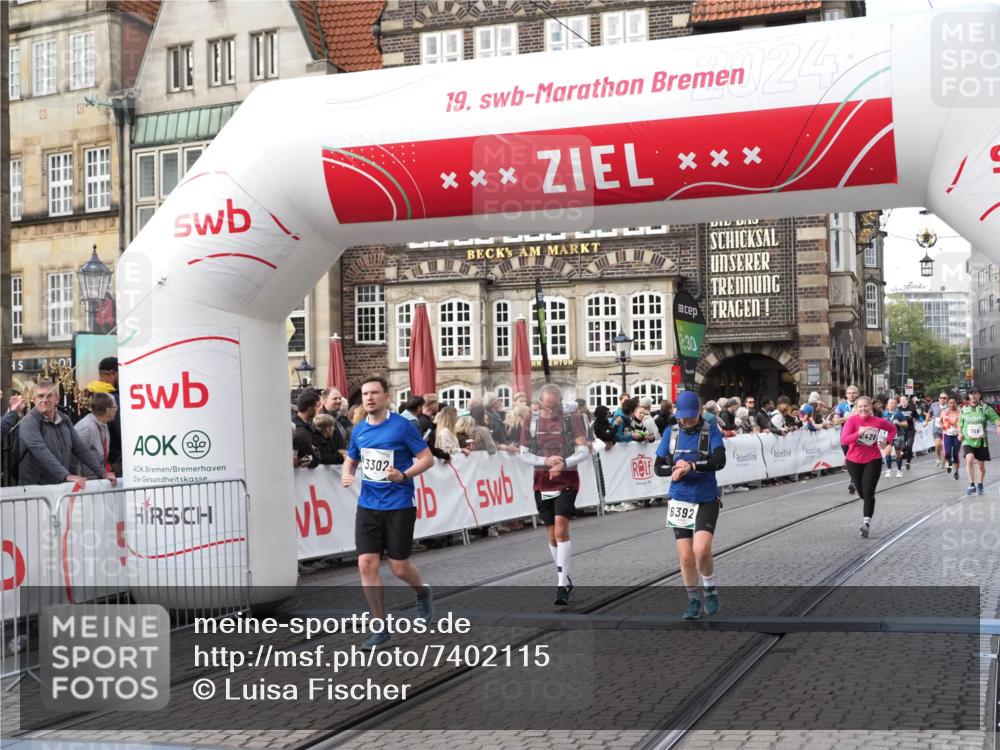 06.10.2024 - 19. swb-Marathon Bremen Luisa Fischer http://msf.ph/oto/7402115 06.10.2024 14:07:25 Ziel 325, 756, 758, 2193, 2250, 2426, 3302, 3784, 5279, 5444, 6392, 6656 meine-sportfotos.de