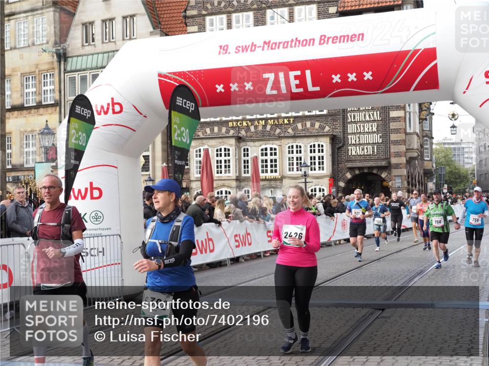 06.10.2024 - 19. swb-Marathon Bremen Luisa Fischer http://msf.ph/oto/7402196 06.10.2024 14:07:29 Ziel 756, 758, 921, 2426, 3302, 3813, 4079, 5608, 5655, 6392, 6656 meine-sportfotos.de