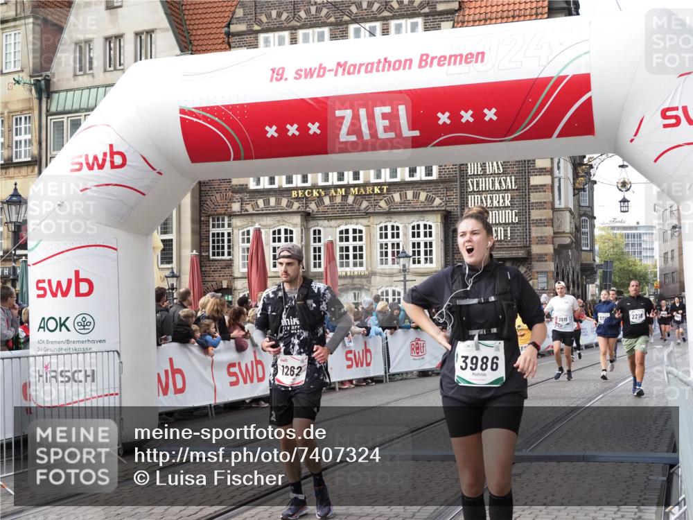 06.10.2024 - 19. swb-Marathon Bremen Luisa Fischer http://msf.ph/oto/7407324 06.10.2024 14:09:40 Ziel 1262, 2218, 2651, 3717, 3768, 3848, 3915, 3986, 4345, 5236 meine-sportfotos.de