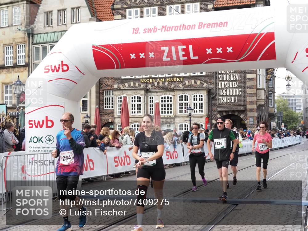06.10.2024 - 19. swb-Marathon Bremen Luisa Fischer http://msf.ph/oto/7409275 06.10.2024 14:10:28 Ziel 284, 679, 907, 1514, 2798, 5200, 5652, 6015, 6016, 6134 meine-sportfotos.de
