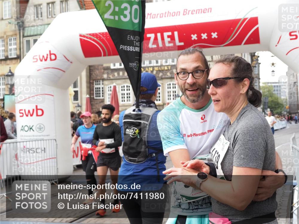 06.10.2024 - 19. swb-Marathon Bremen Luisa Fischer http://msf.ph/oto/7411980 06.10.2024 14:11:23 Ziel 1473, 1481, 1672, 2790, 4516, 6356, 6624 meine-sportfotos.de