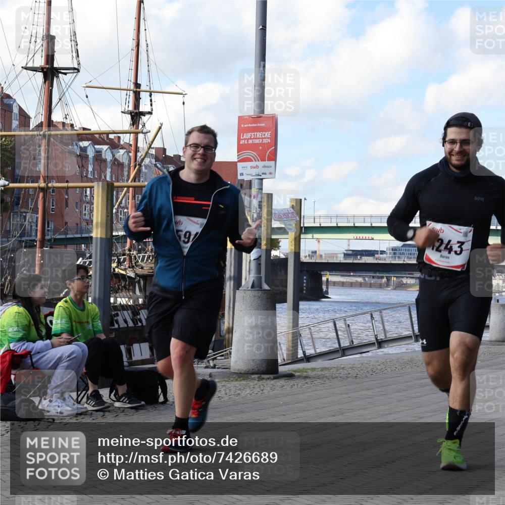 06.10.2024 - 19. swb-Marathon Bremen Matties Gatica Varas http://msf.ph/oto/7426689 06.10.2024 13:54:20 Laufen 1772, 59, 6, 2024, 243 meine-sportfotos.de