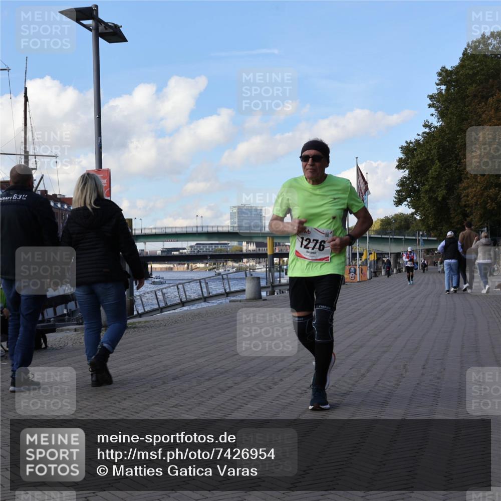 06.10.2024 - 19. swb-Marathon Bremen Matties Gatica Varas http://msf.ph/oto/7426954 06.10.2024 13:55:13 Laufen 63, 1276 meine-sportfotos.de