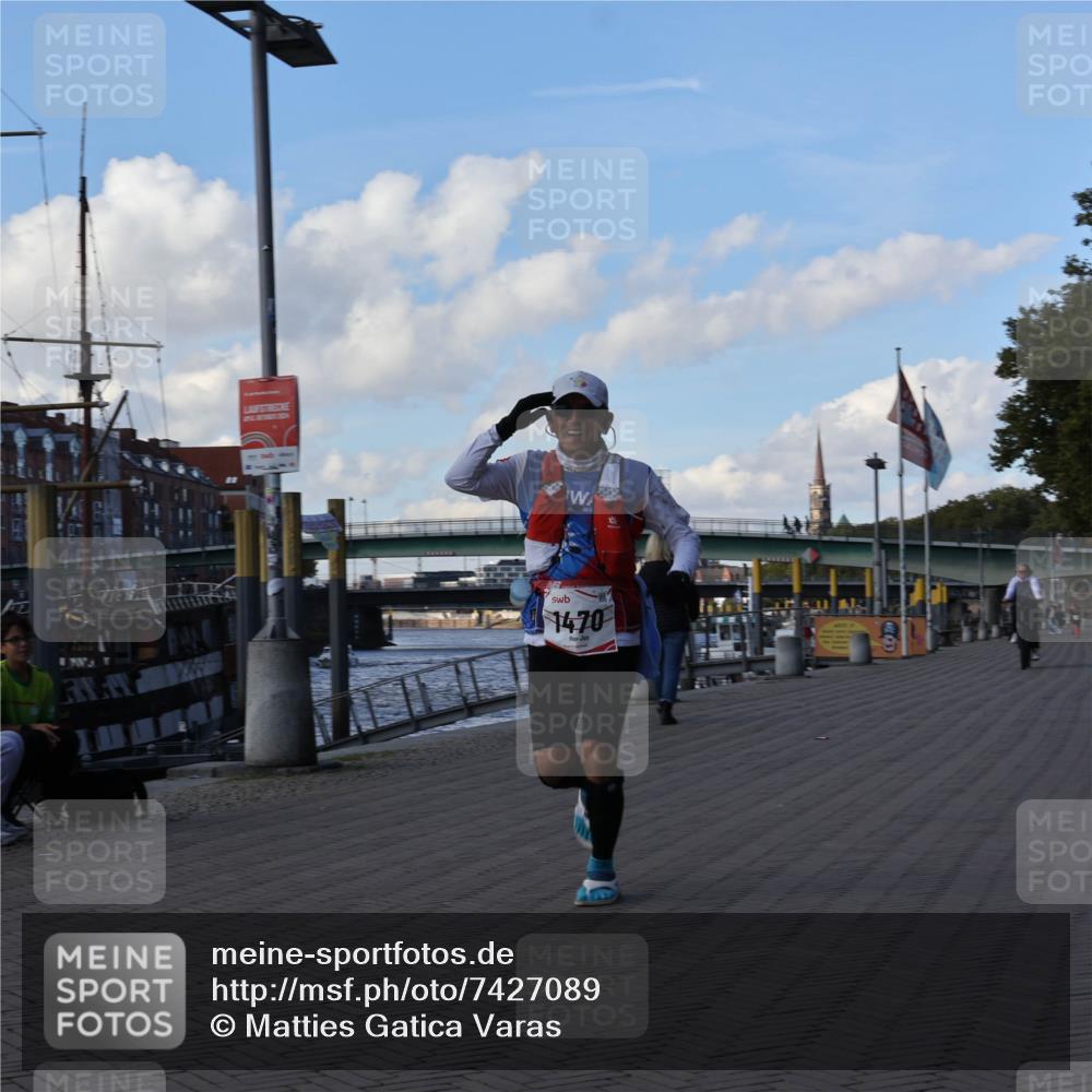 06.10.2024 - 19. swb-Marathon Bremen Matties Gatica Varas http://msf.ph/oto/7427089 06.10.2024 13:55:24 Laufen 1470 meine-sportfotos.de