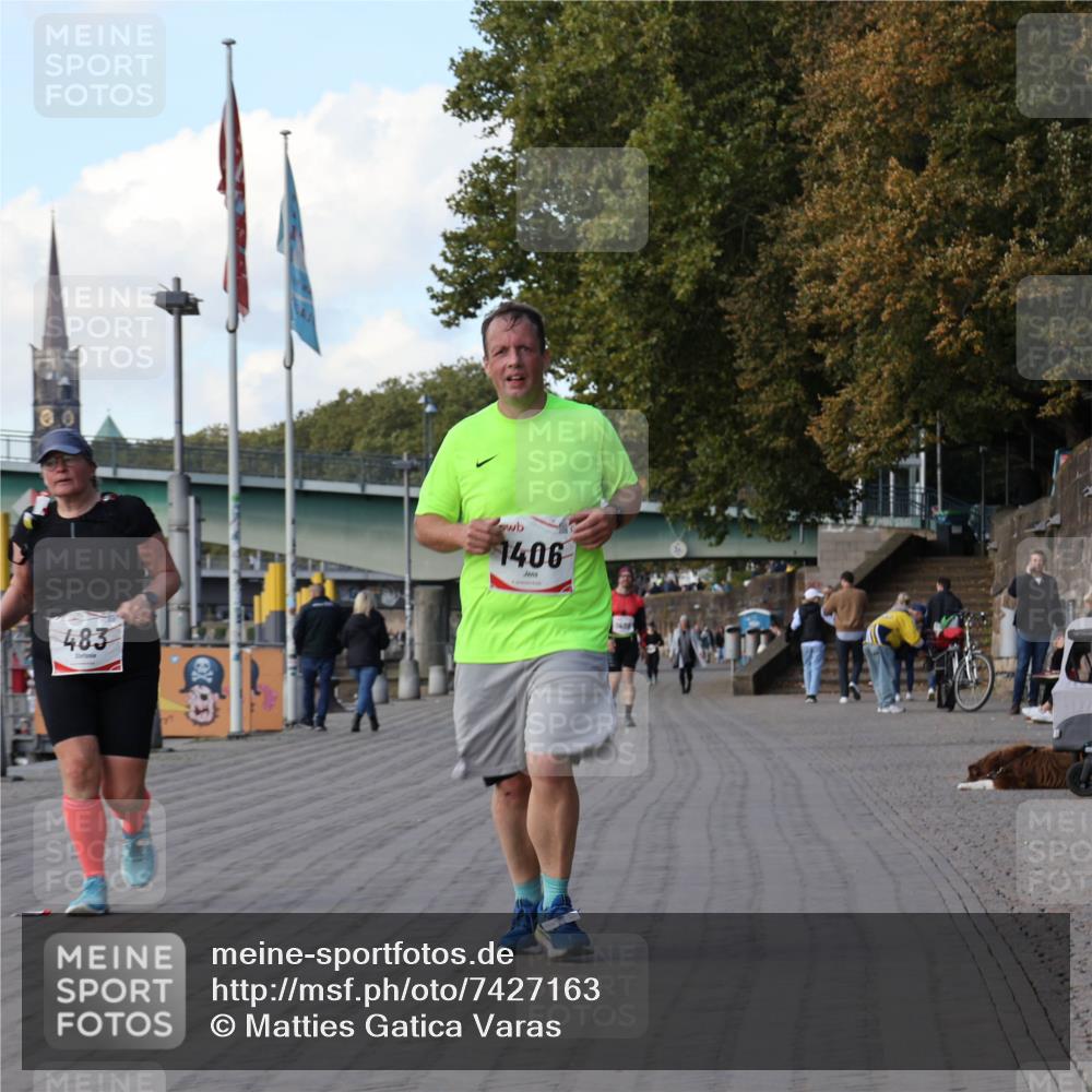 06.10.2024 - 19. swb-Marathon Bremen Matties Gatica Varas http://msf.ph/oto/7427163 06.10.2024 13:56:04 Laufen 483, 1406 meine-sportfotos.de