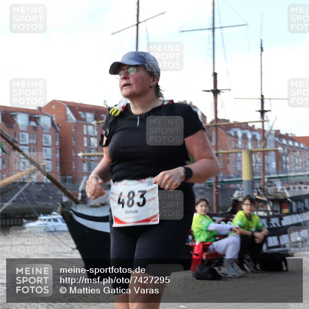 06.10.2024 - 19. swb-Marathon Bremen Matties Gatica Varas http://msf.ph/oto/7427295 06.10.2024 13:56:10 Laufen 483 meine-sportfotos.de