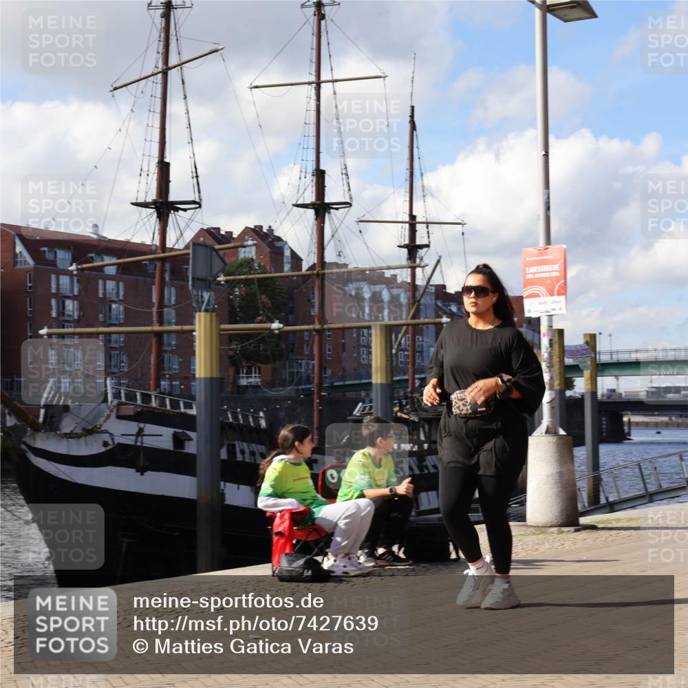 06.10.2024 - 19. swb-Marathon Bremen Matties Gatica Varas http://msf.ph/oto/7427639 06.10.2024 13:58:56 Laufen 73061 meine-sportfotos.de