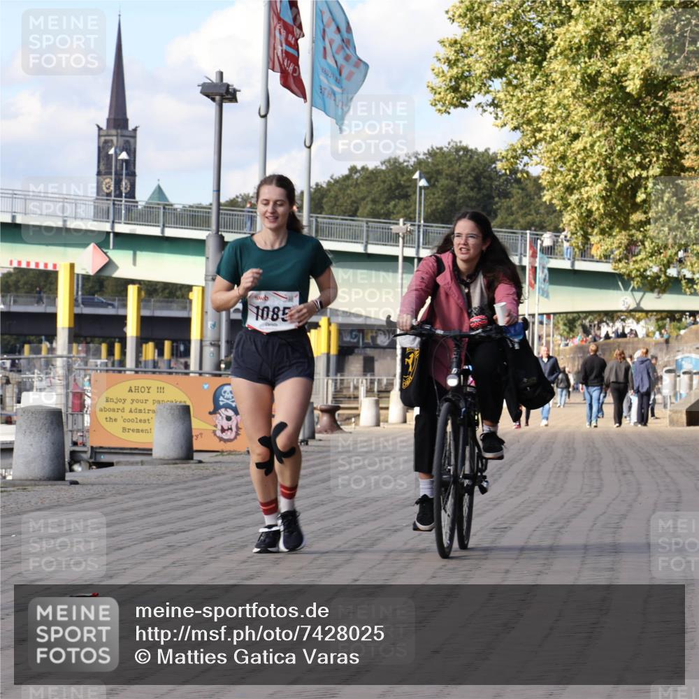 06.10.2024 - 19. swb-Marathon Bremen Matties Gatica Varas http://msf.ph/oto/7428025 06.10.2024 13:59:33 Laufen 1085 meine-sportfotos.de