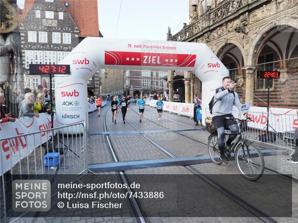 06.10.2024 - 19. swb-Marathon Bremen Luisa Fischer http://msf.ph/oto/7433886 06.10.2024 13:57:12 Ziel 168, 461, 1176, 2447, 4527, 5267, 5973, 6311, 6531 meine-sportfotos.de
