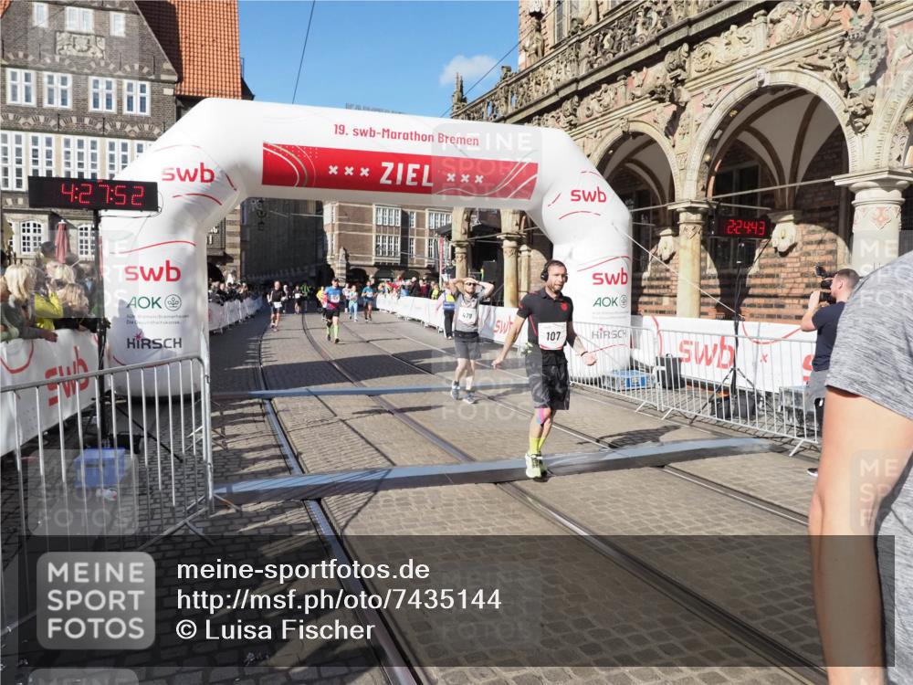 06.10.2024 - 19. swb-Marathon Bremen Luisa Fischer http://msf.ph/oto/7435144 06.10.2024 13:57:52 Ziel 107, 479, 1410, 1639, 2635, 4028, 4248, 4597, 4601, 5485, 6883 meine-sportfotos.de