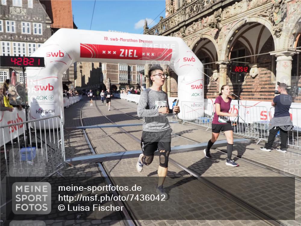 06.10.2024 - 19. swb-Marathon Bremen Luisa Fischer http://msf.ph/oto/7436042 06.10.2024 13:58:21 Ziel 472, 1414, 4896, 5758, 5949, 6447 meine-sportfotos.de